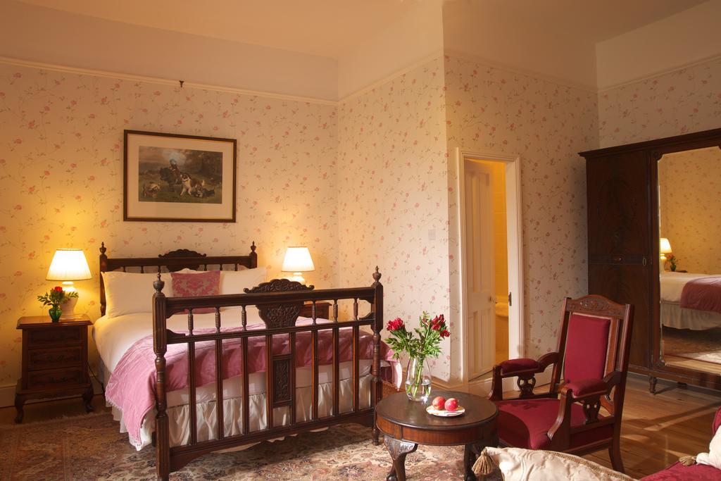 Viewmount House Hotel Longford Kamer foto